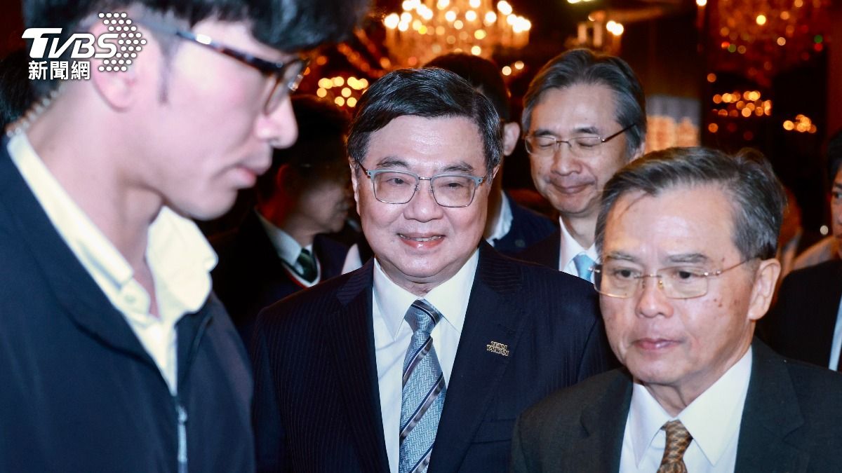 行政院長卓榮泰出席工商協進會舉辦的早餐會。(圖/華子琛攝)