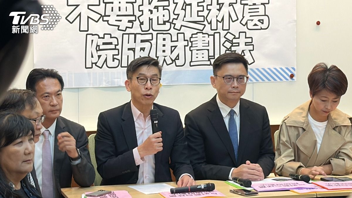 藍綠《財劃法》戰 鍾佳濱酸謝龍介、柯志恩「準台北市副市長」