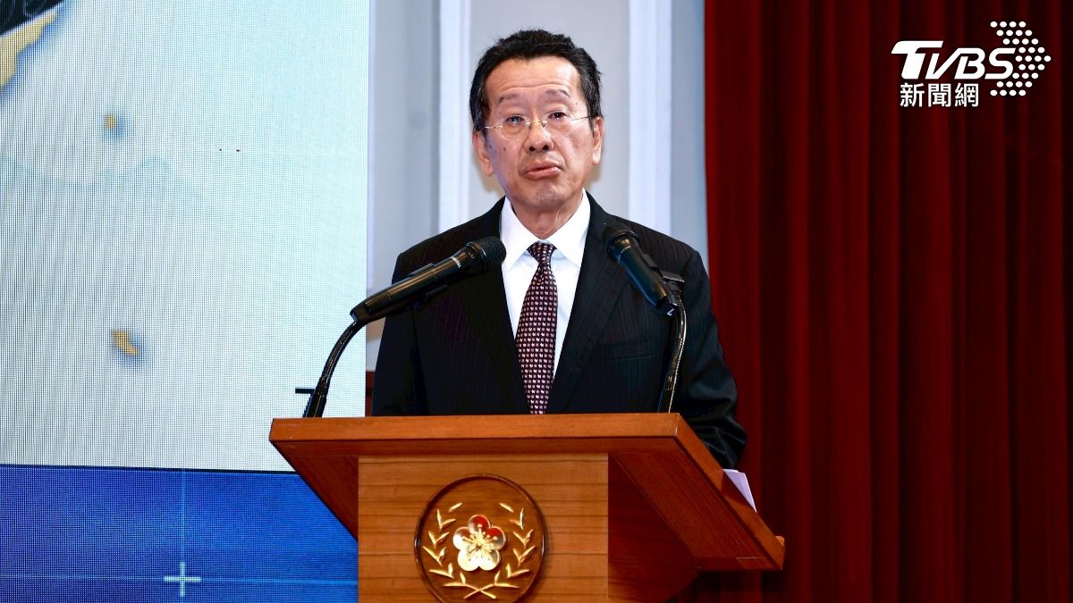 海軍司令唐華轉任國防大學校長 顧立雄否認因海鯤號跳票拔官