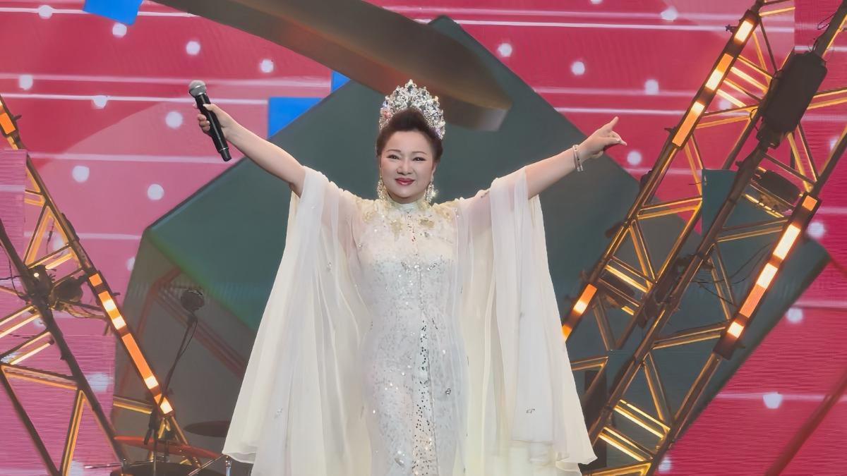 白冰冰「離開台灣」哭了! 前半生太辛苦悲吐:老天爺補償我