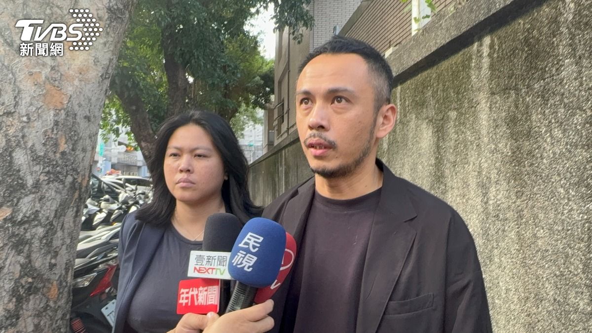 死者兒女痛訴父親被砍成肉泥，看照片根本認不出。（圖／潘千詩攝）