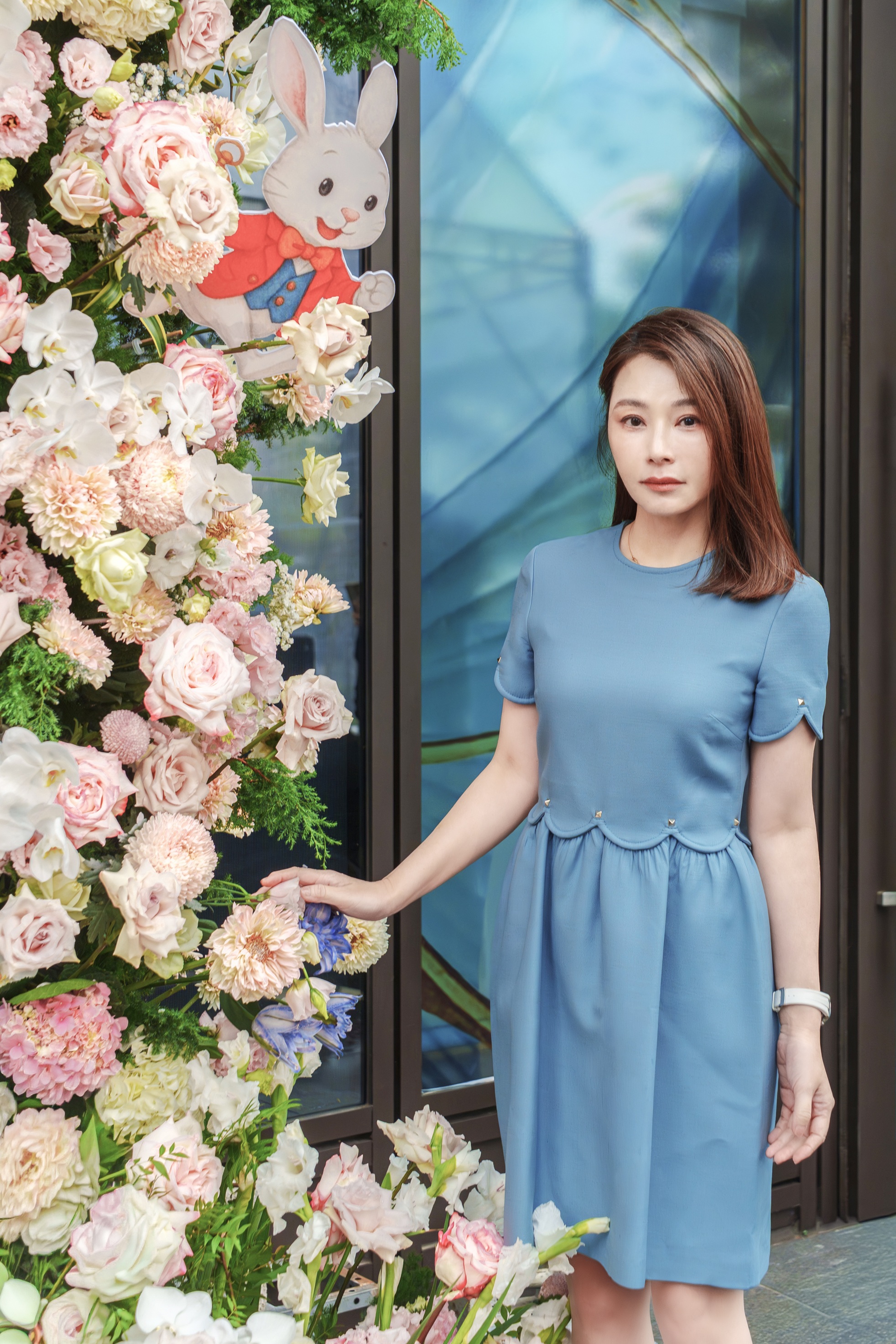 陳怡蓉結婚後便淡出螢光幕前,以家庭為重。(圖/聖緹雅醫療集團提供)