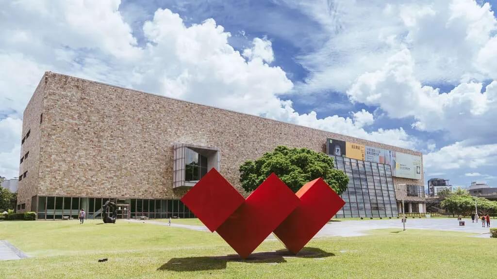 國立臺灣美術館(國美館)被視為台灣美術史的「總圖書館」。(圖/翻攝自國美館臉書)