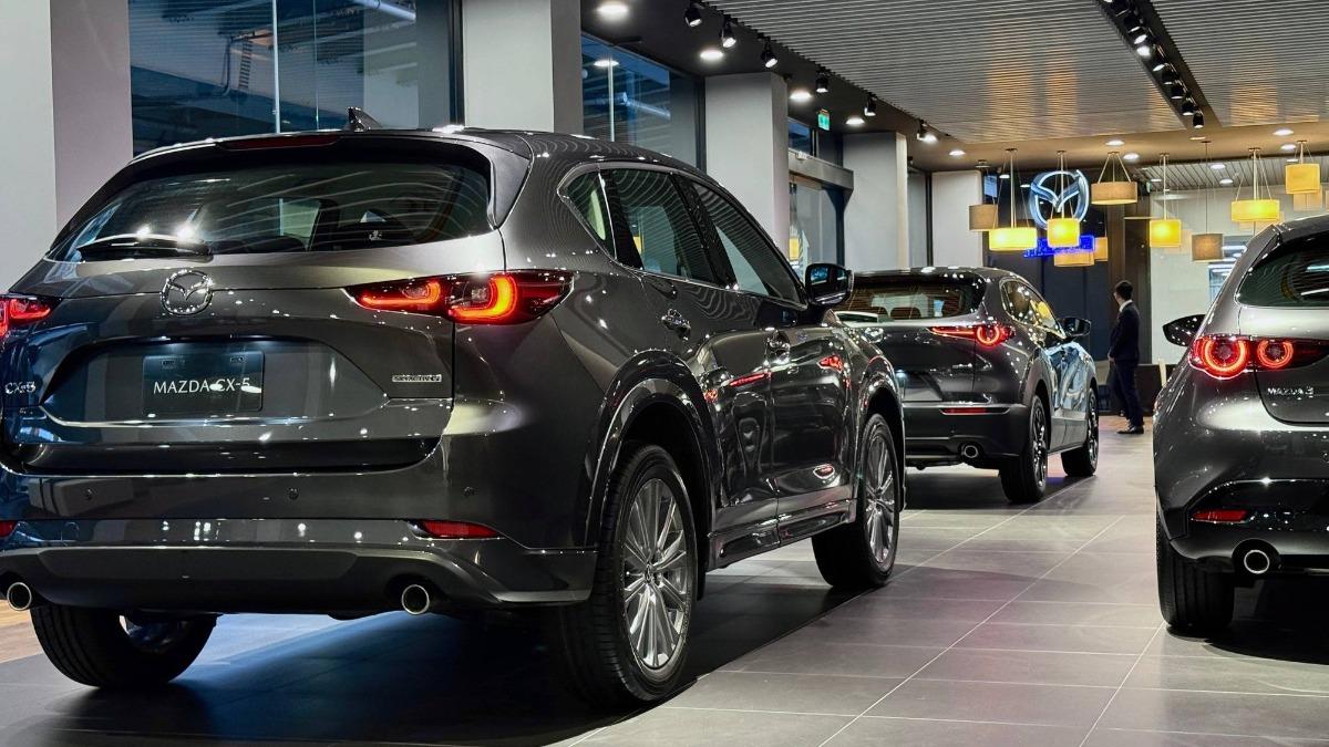 有經銷端透露CX-5 20S Select Plus車型在折扣加上汰舊換新優惠10萬元的情況下,使得整車價格下殺超過20萬。(圖/翻攝自臉書@Mazda-授權經銷商-北達汽車)