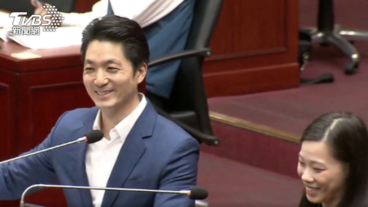 JENNIE登大巨蛋! 韓金唱片18組卡司曝光。(圖/TVBS)