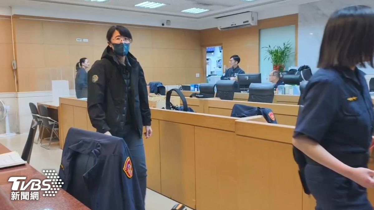 璽美實業登記負責人黃美芳。(圖/TVBS)
