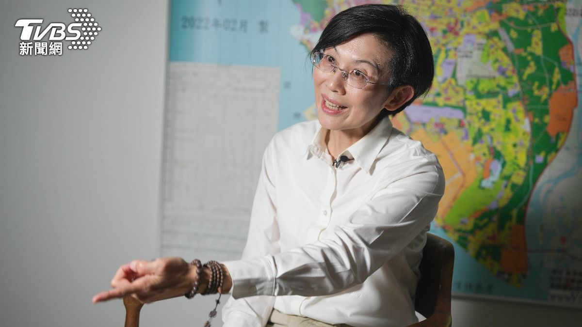 林岱樺接受《TVBS新聞網》專訪回應感情狀況。(圖/華子琛攝)