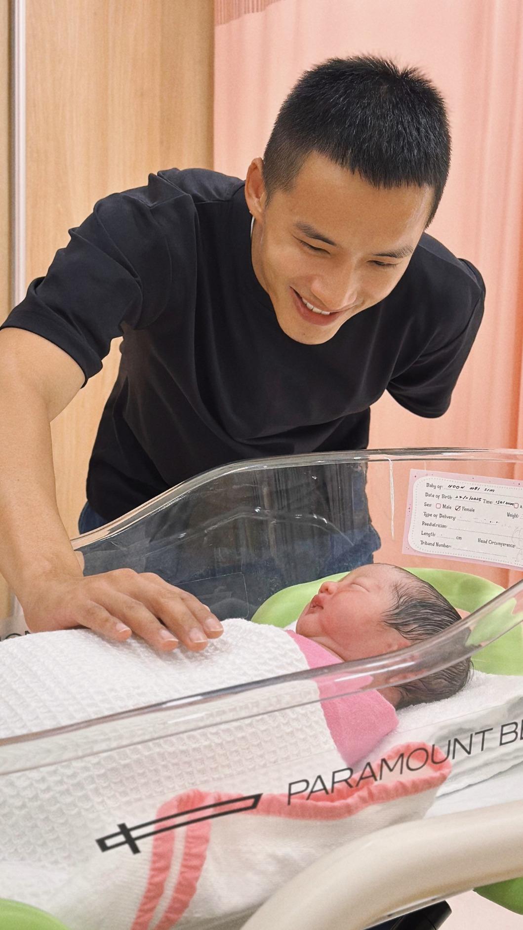 陳澤耀成女兒傻瓜。（圖／陳澤耀提供）