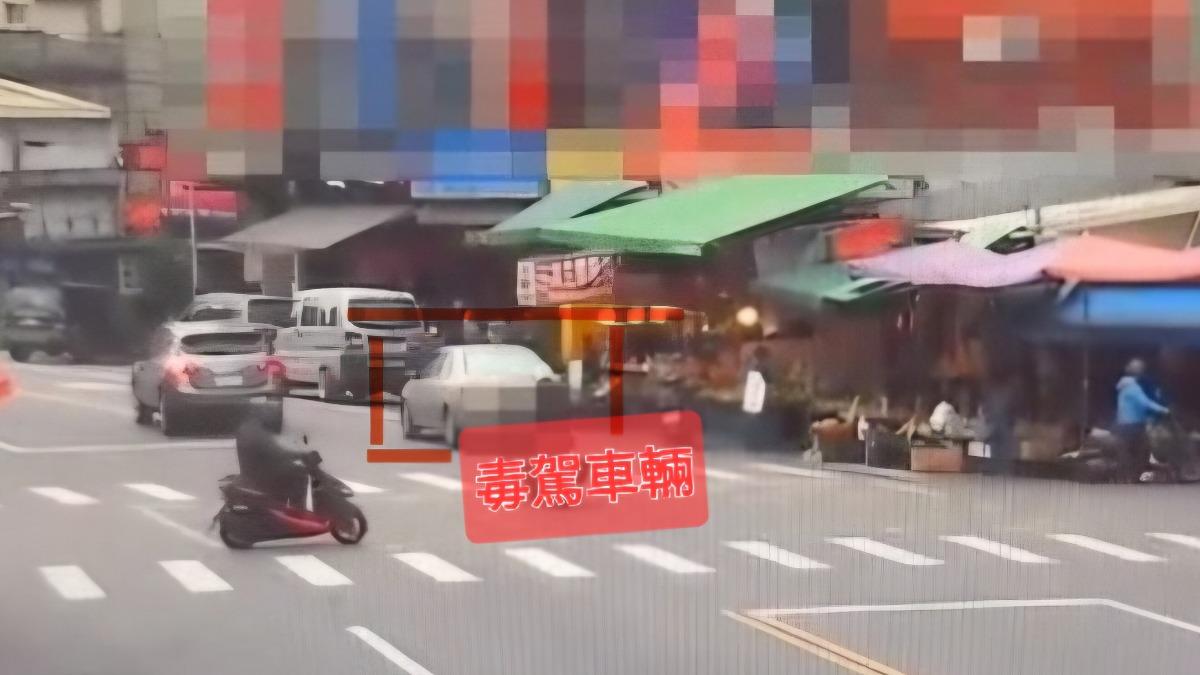 道路飄移撞車揭毒駕 唾液快篩發功。(圖/TVBS)