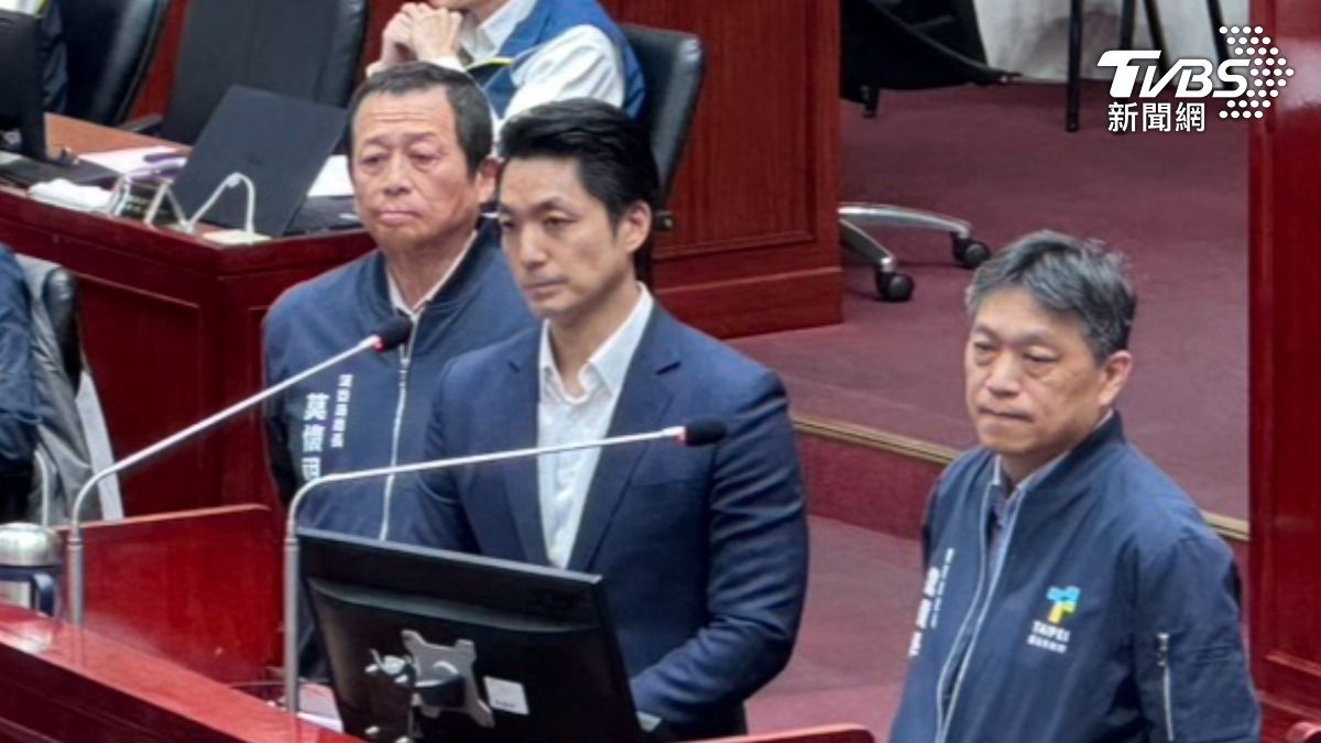 台北市長蔣萬安赴議會備詢。（圖／陳怡潔攝）