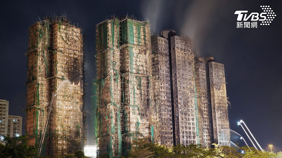 香港大火/千字文憶逃生過程!倖存者冒死救鄰居:像在「煉獄」