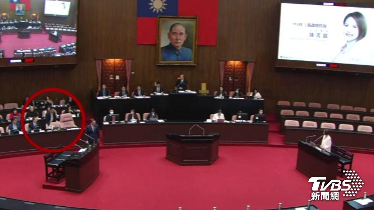 洪申翰遲到(圖/TVBS資料畫面)