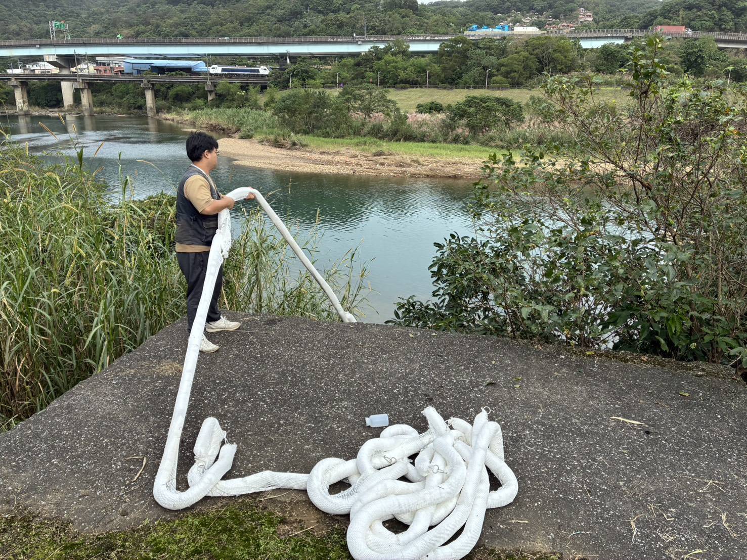 基隆自來水飄「油味」　台水：受災戶水費減免半個月、補助洗水塔