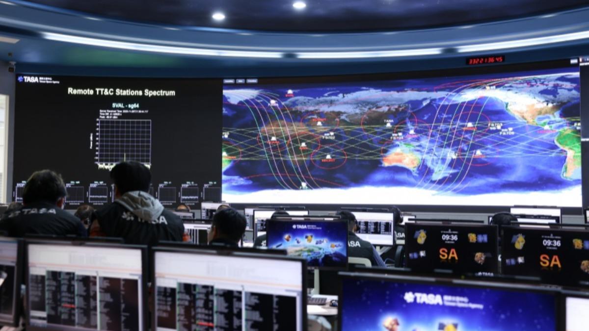 歷經5次延期!「齊柏林衛星」成功升空 將對地取像守護國土