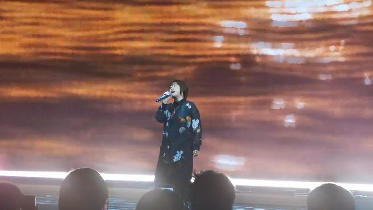 大槻真希在萬代上海博覽會表演,卻突然被喊卡。(圖/翻攝自X)
