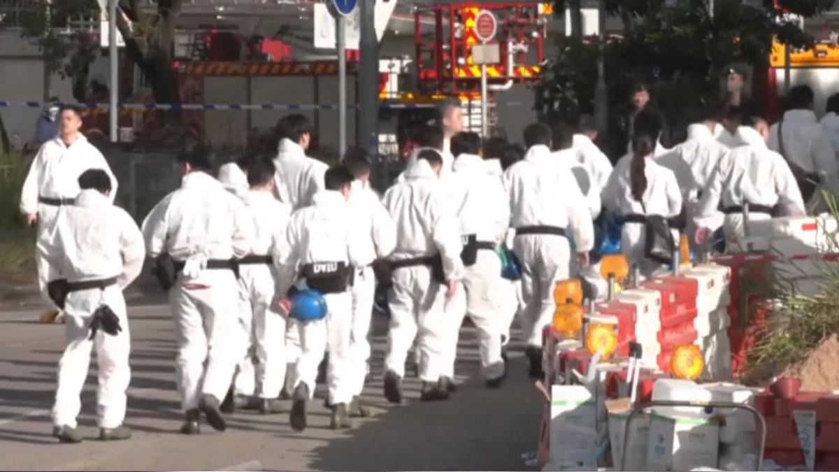 港警災害辨認組擴大增援,600人進火場辨認。(圖/RT)