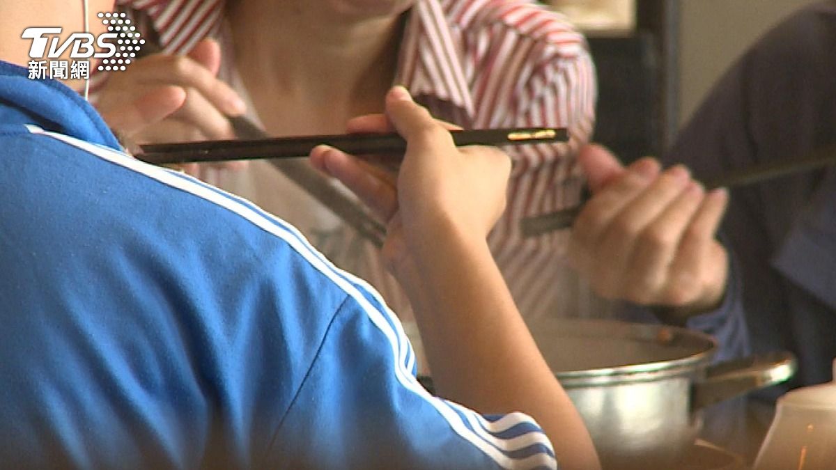 失眠情緒差身體出問題! 壓力引爆腦神經衰弱 (圖/TVBS)