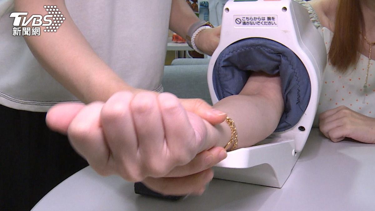 失眠情緒差身體出問題! 壓力引爆腦神經衰弱 (圖/TVBS)