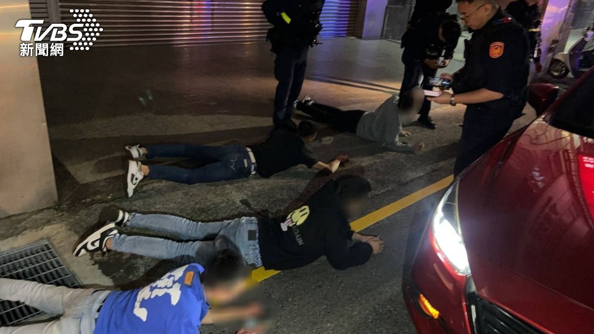 新竹城隍廟17歲少年欠債遭尋仇砍傷 2嫌涉殺人未遂遭聲押