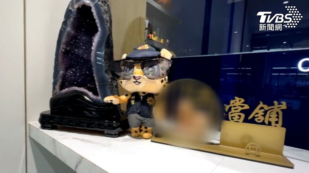 新北市刑大副大隊長廖國安說,培訓員警成為識詐專家,客製宣導內容,更直接走入企業職訓和社區活動,宣導防詐。(圖/TVBS)