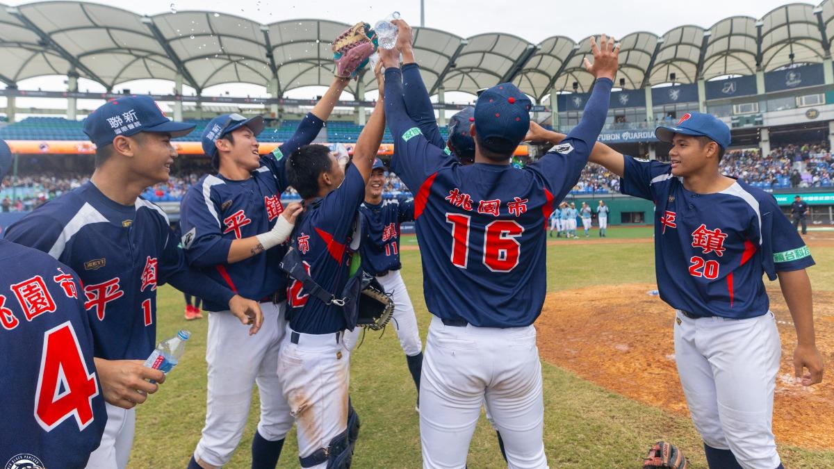 黑豹旗/王者!平鎮高中4:1擊敗黑馬羅東高工 奪隊史第8冠