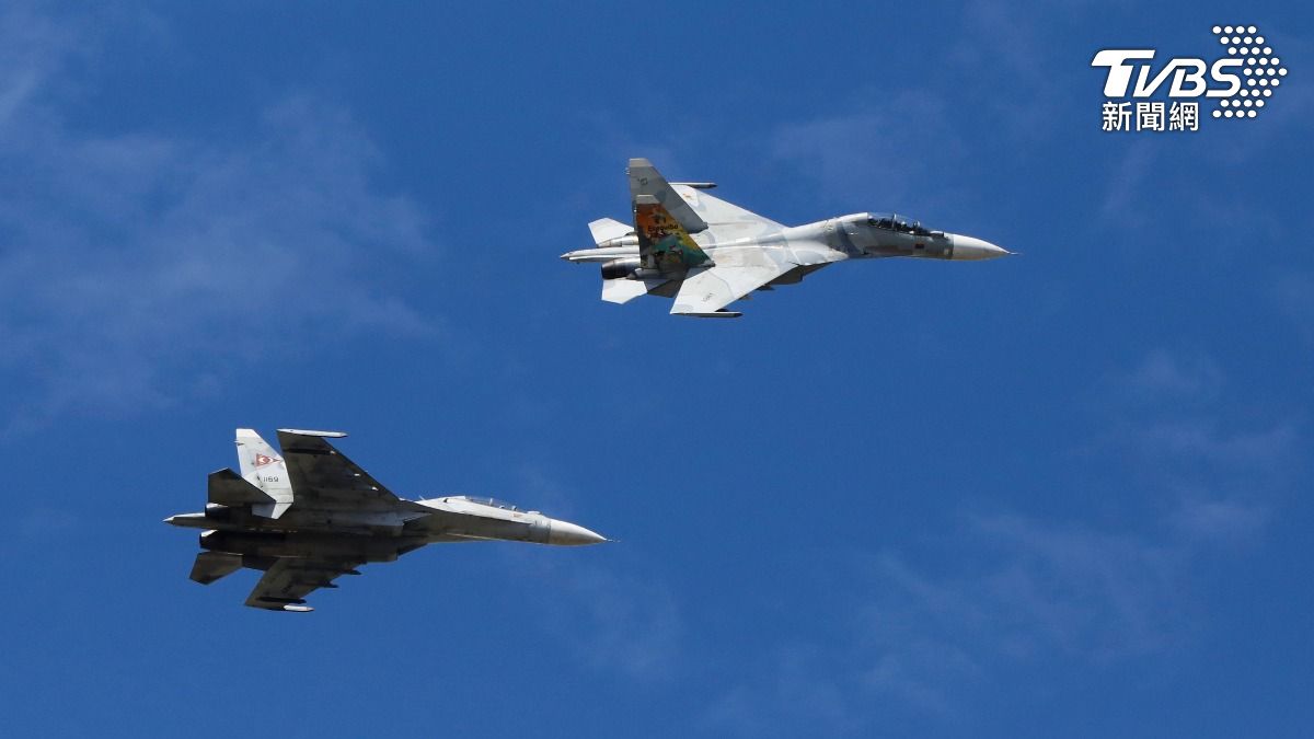 不懼川普威脅「關閉領空」,委內瑞拉在29日舉辦航空展。(圖/達志影像美聯社)