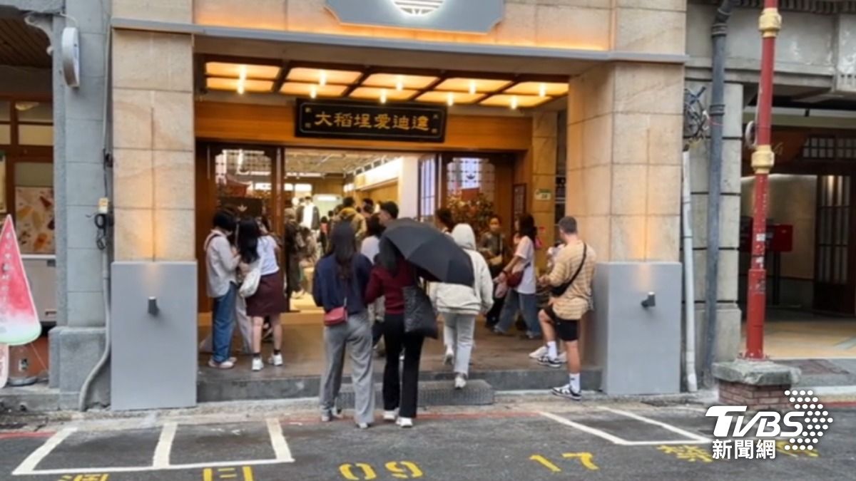 運動用品店插旗大稻埕，潮流融合復古建築，成為新打卡點。（圖片來源／民眾提供）