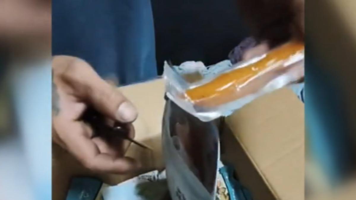 民眾網購烏魚子卻收到烤地瓜。（圖／業者提供）