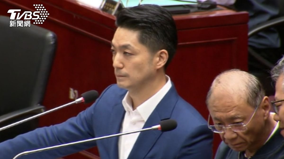 開嗆! 綠轟聘徐春鶯 蔣萬安:民進黨也聘共產黨員。(圖/TVBS)