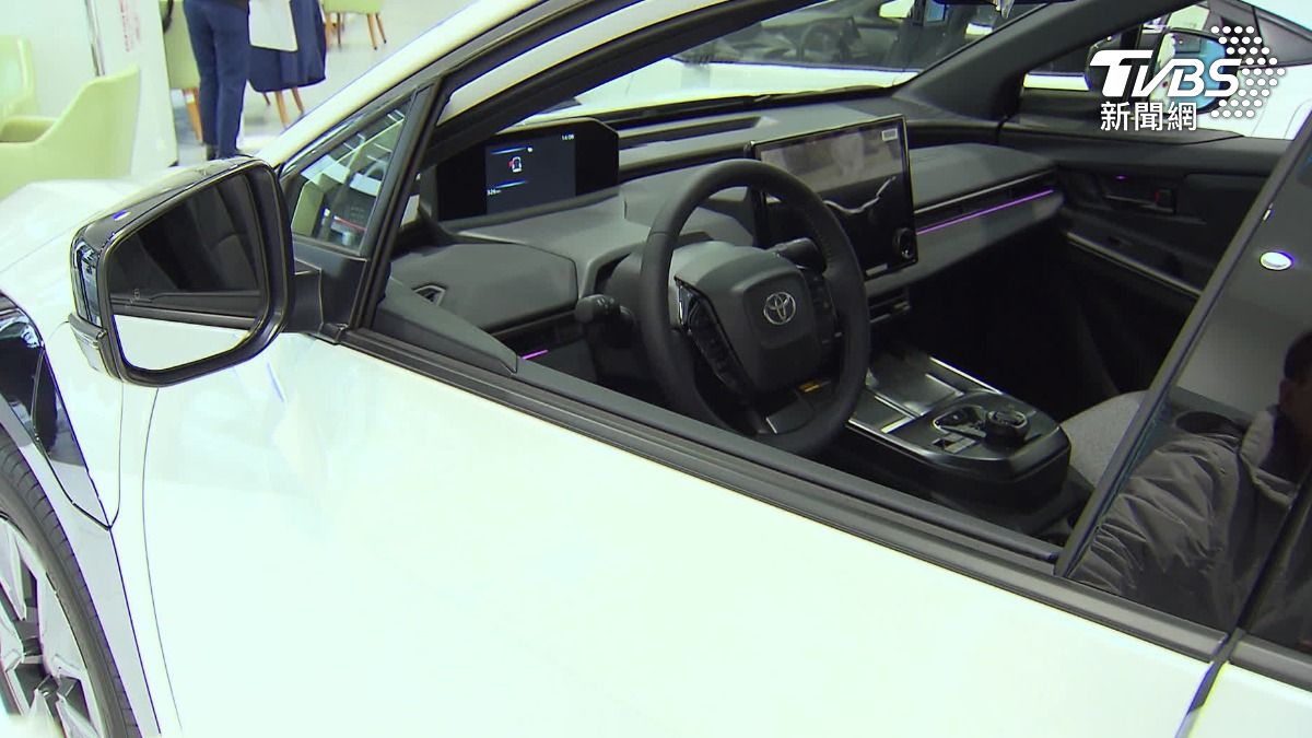 電動車不再高不可攀!價格砍破百萬 充電便利成關鍵