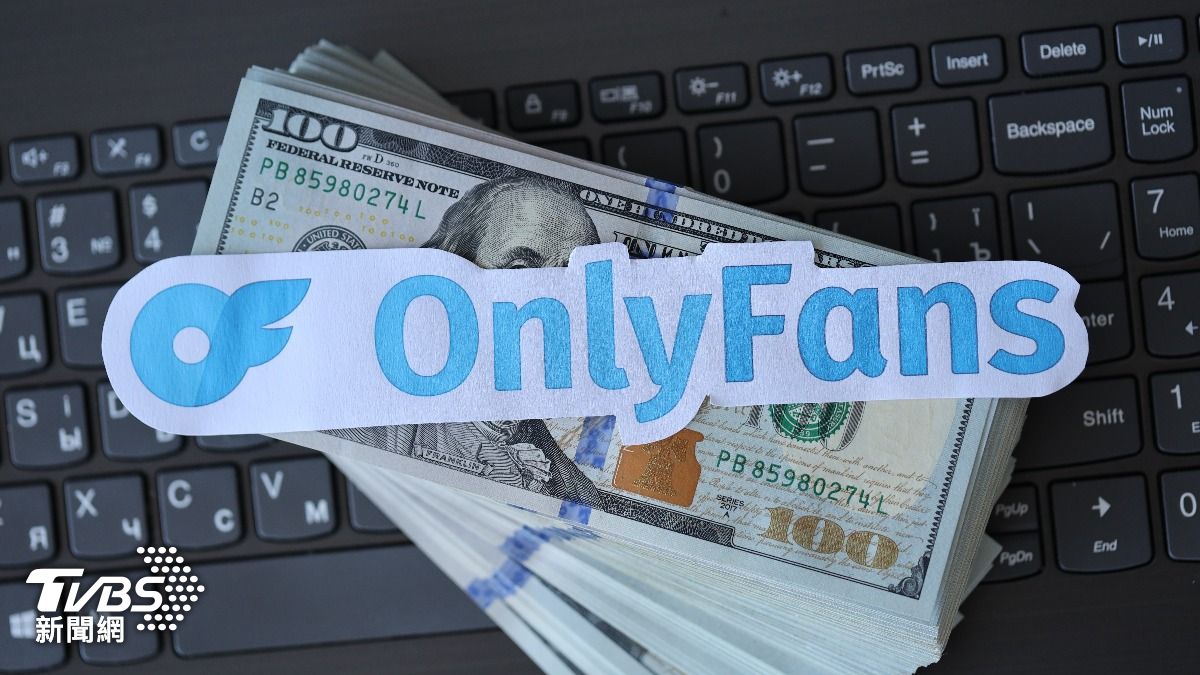 Amber O’Donnell 靠社群 OnlyFans 每月收入高達 10 萬美金。（示意圖／達志影像shutterstock）
