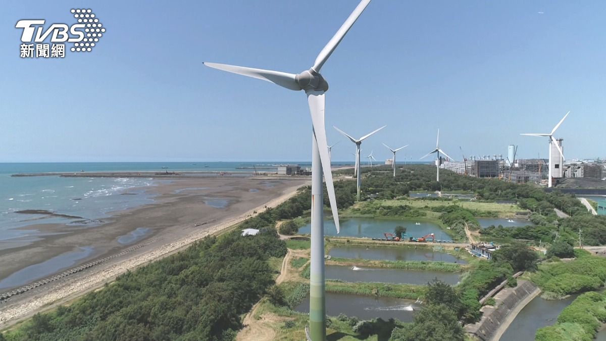 廢棄風機葉片變「羽球拍」 靠碳纖維熱塑混鍊可製多產品。(圖/TVBS)