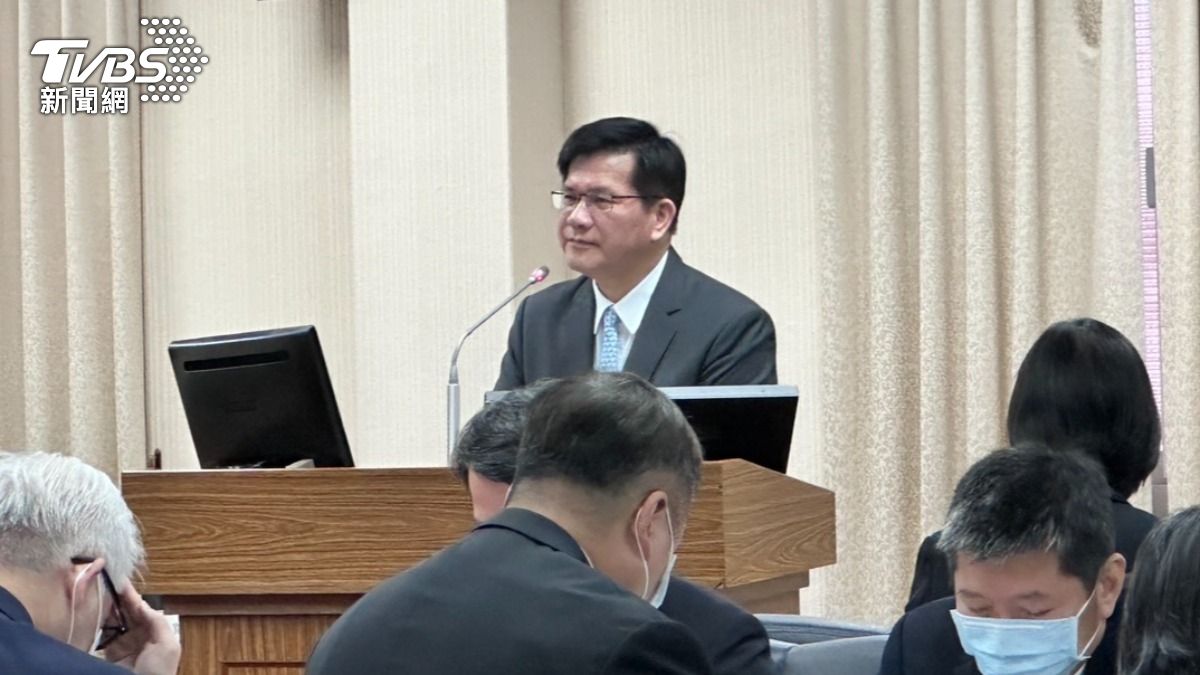 若韓國若月底未回 林佳龍:入境卡改KOREA(SOUTH)
