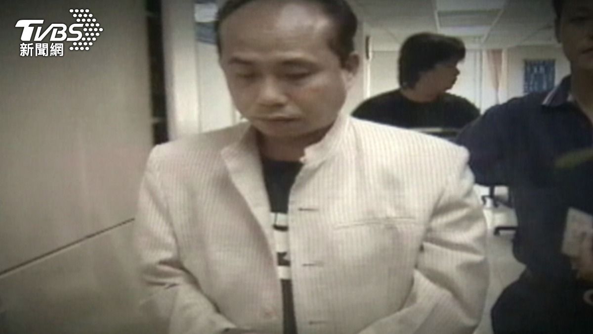 嫌犯李正位否認殺人棄屍仍遭法院判處無期徒刑。(圖/TVBS)