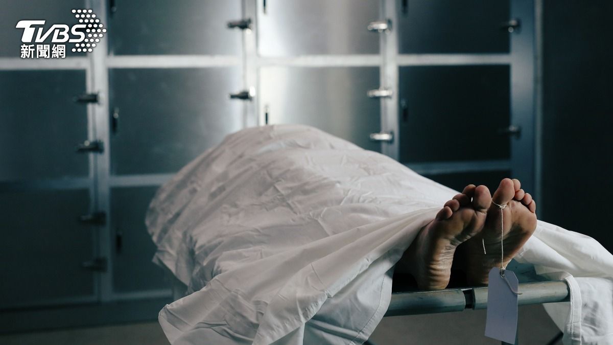 英國一名女子被送往太平間後，離奇出現生命現象。（示意圖／shutterstock達志影像）