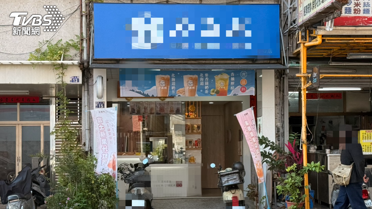 父外送不給跟!台中17歲少年當街持刀揮家人 母制止手濺血