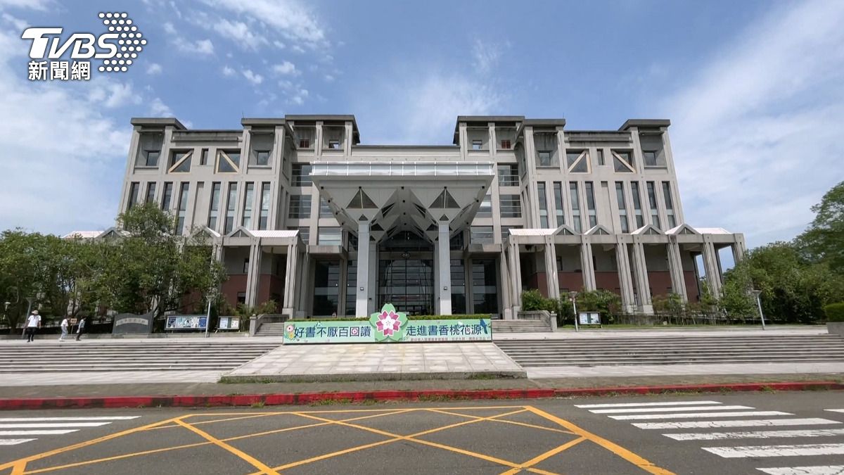 疑忌妒心作祟!室友竊身分證資料 台大光電所正取生遭「惡意放棄」。(圖/TVBS)