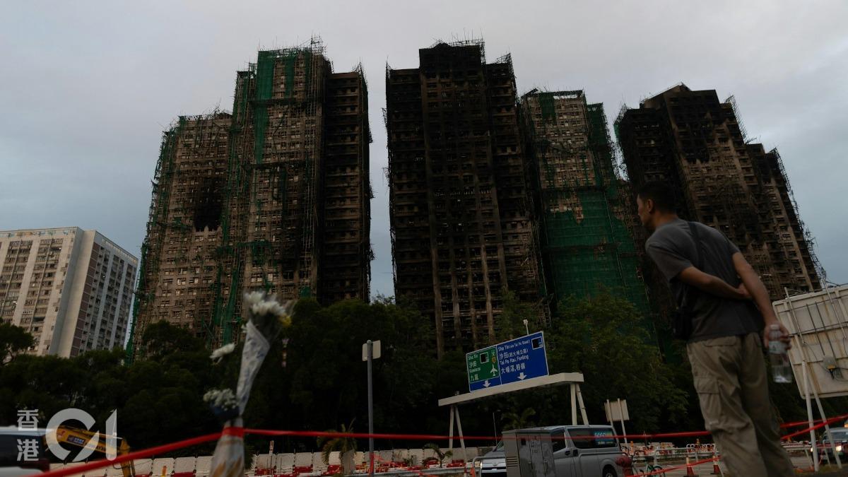 香港大火/宏福苑159人罹難 警同層見老幼遺體:可能是一家人