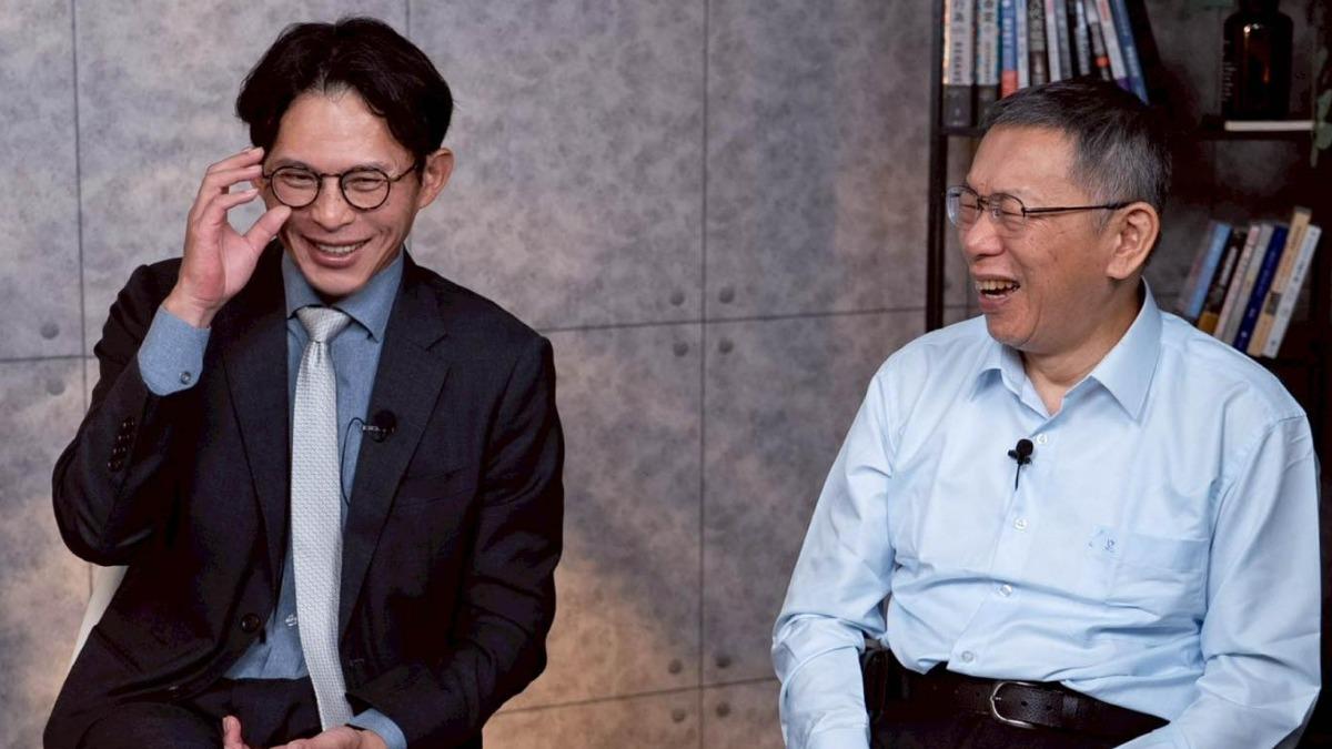 阿北驚喜復出? 黃國昌突曬柯文哲合照喊「我準備好了」