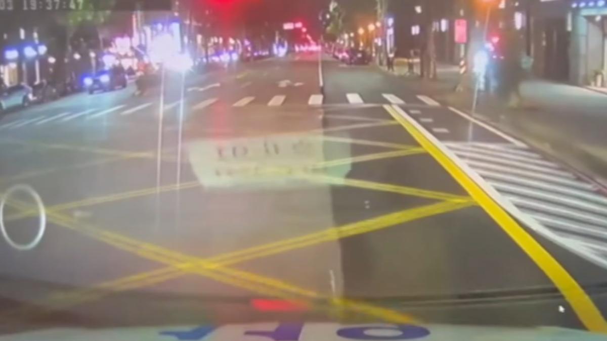 7旬翁在社區三溫暖死亡。（圖／TVBS）