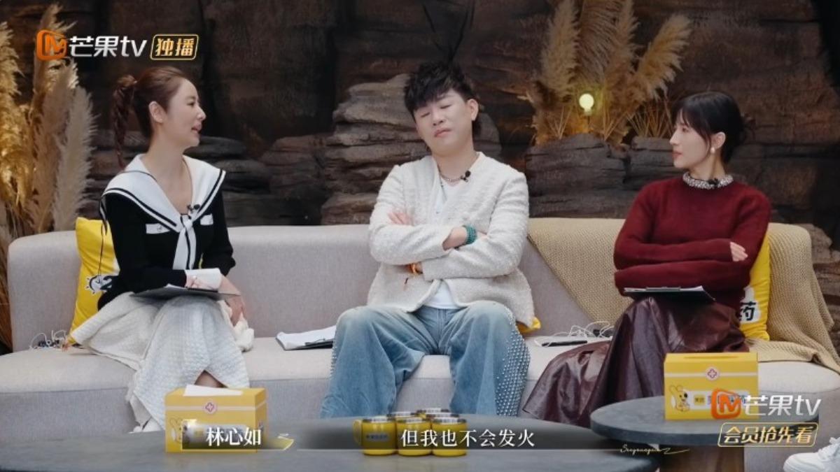 林心如(左)脾氣超好,讓其他來賓很驚訝。(圖/翻攝自微博)