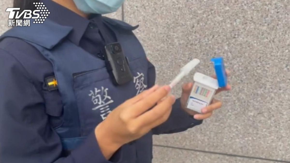 毒品唾液快篩已正式上路,3分鐘即可測出陽性者。(圖/TVBS)