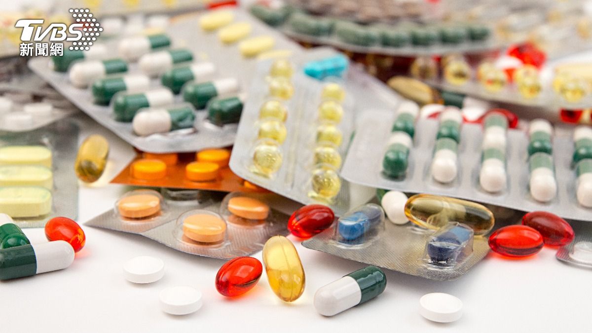 醫師提醒，如在服用抗凝血藥需特別注意5大日常事項。（示意圖／shutterstock達志影像）