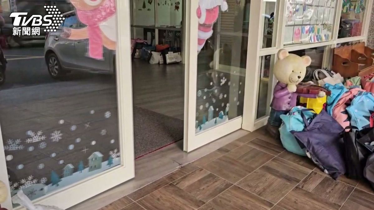 苗栗縣一家幼兒園因園主讓未具教保員資格的親兒在園內當老師而遭民眾檢舉。(圖/TVBS)