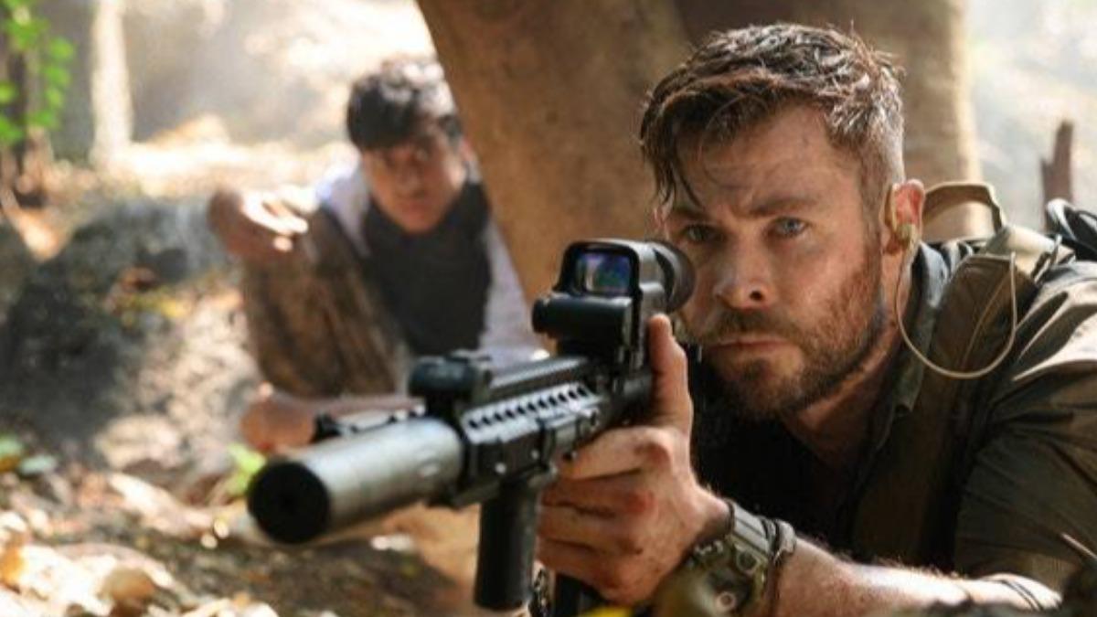 由「雷神」克里斯漢斯沃（Chris Hemsworth）主演的電影《驚天營救》系列。（圖／《驚天營救》劇照）