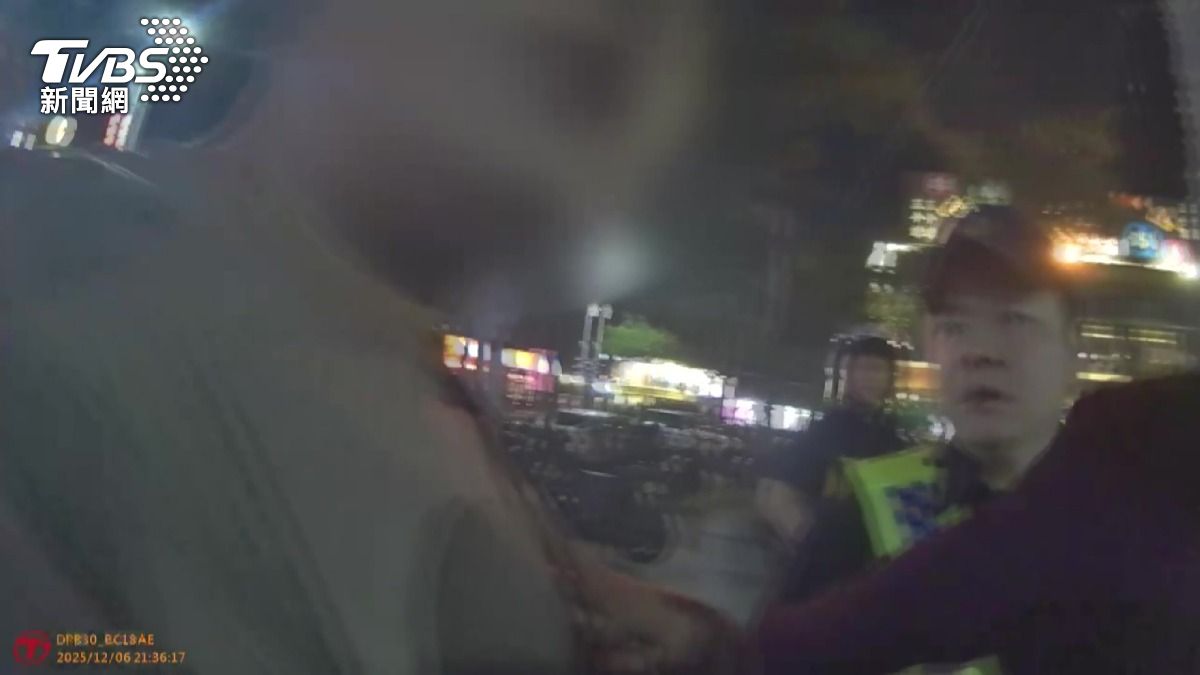 毒男肇事想頂替　女友嗆「技術差」遭毆。(圖／TVBS)