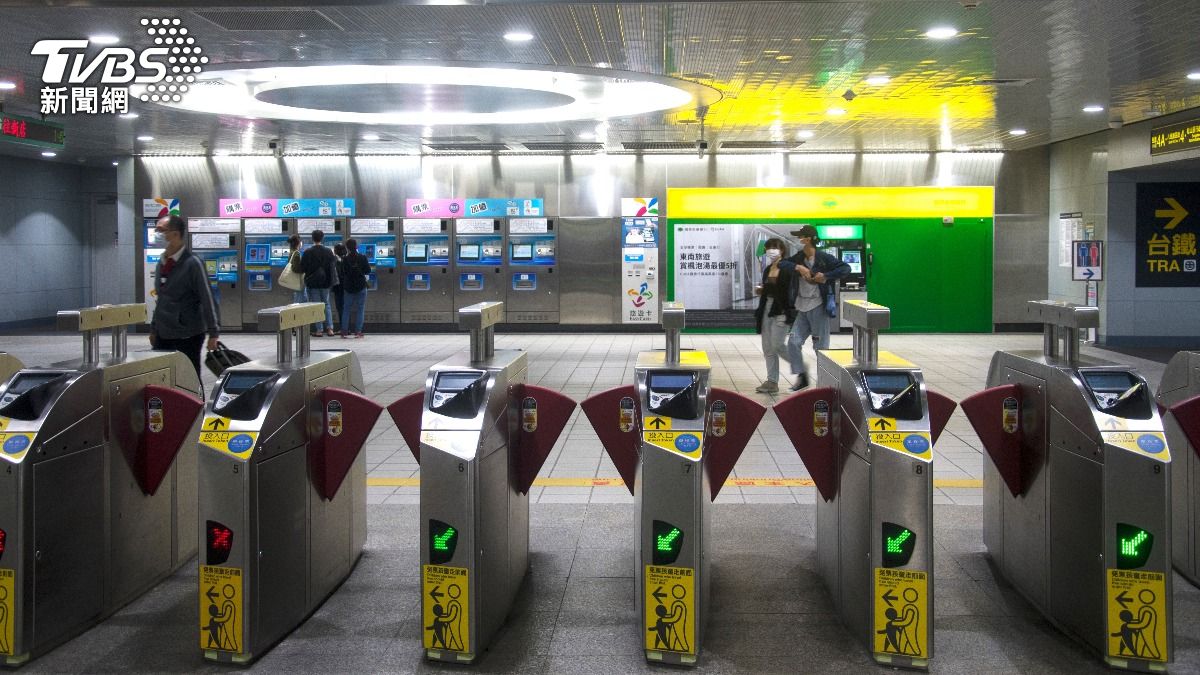 北捷7月起支持進站「嗶手機信用卡」!明年1月QR乘車碼也能用