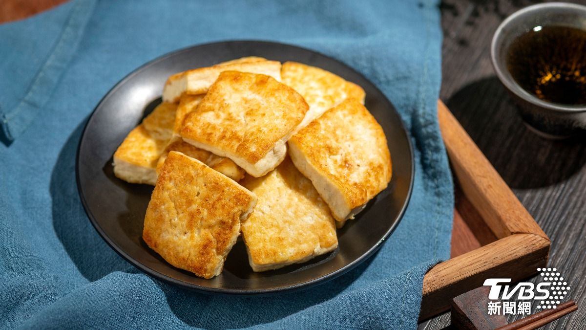 豆腐怎麼煮都沒味?網紅揭「1關鍵步驟」:醃2分鐘就入味