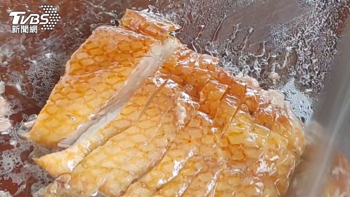 有的著重肉質口感,有的則讓外皮呈現油油亮亮的誘人色澤。(圖/TVBS)