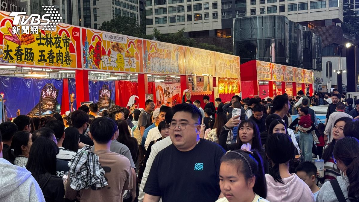台灣創藝生活節深圳登場 士林、寧夏夜市美食成最大亮點。(圖/TVBS)
